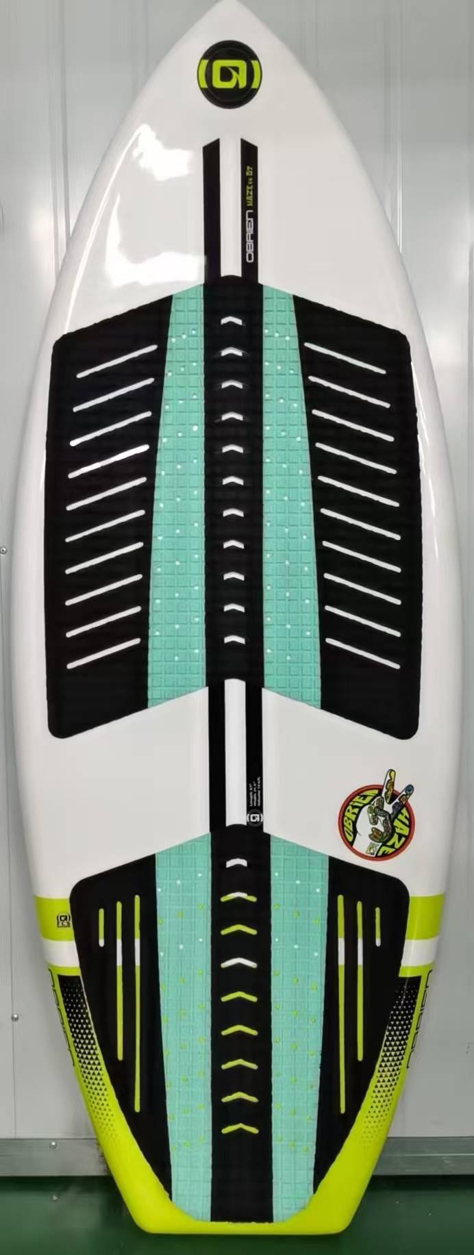 OBRIEN HAZE白綠57寸145CM尾波沖浪板